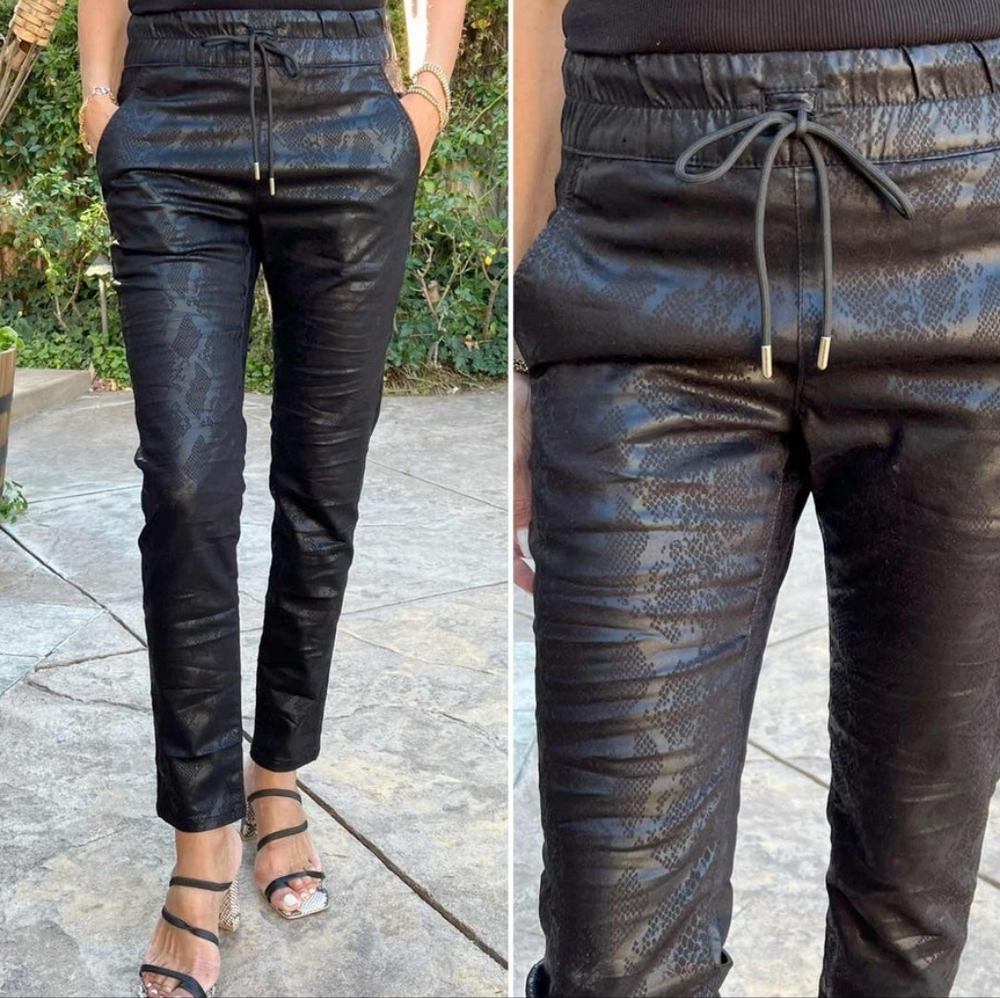 Bevy Flog Black Python Snakeskin Shely Drawstring… - image 1